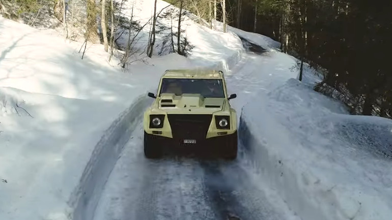 Θυμάστε τη Lamborghini με τα ελαστικά των 17.000€;