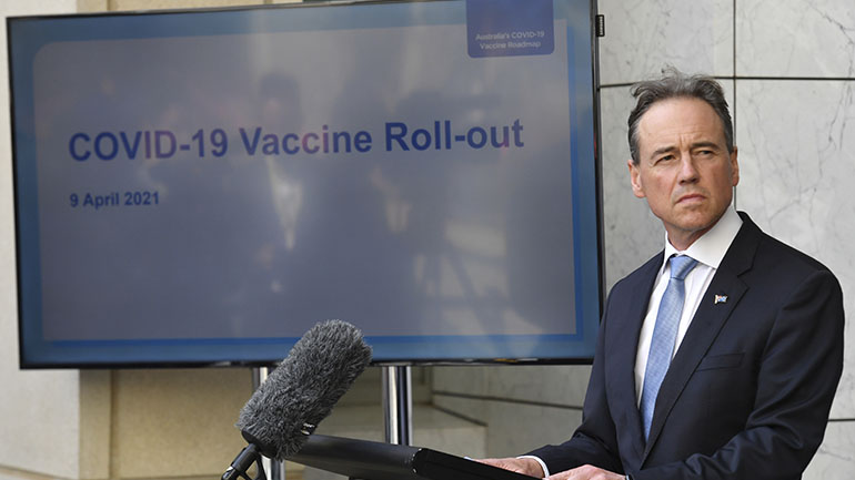Η κυβέρνηση της Αυστραλίας θα συνεδριάζει δύο φορές την εβδομάδα μετά την ανατροπή του προγράμματος εμβολιασμού