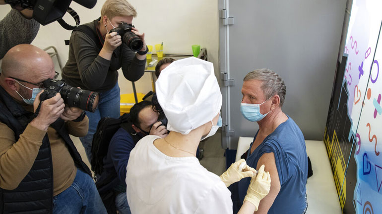 Ρωσία: Στα 8.326 τα νέα κρούσματα – Ακόμα 399 θάνατοι