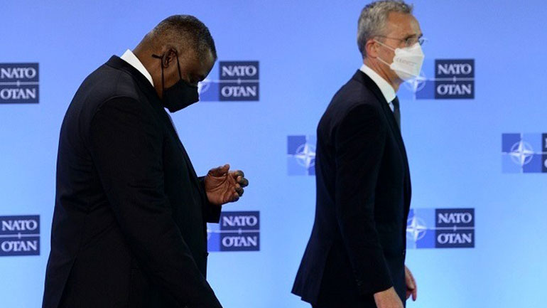 Ανησυχία ΝΑΤΟ και ΗΠΑ για τη συσσώρευση ρωσικών δυνάμεων στα σύνορα της Ουκρανίας