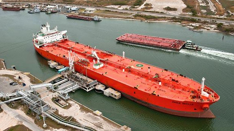 IEA: “Πιο σταθερά” τα θεμελιώδη στοιχεία της αγοράς πετρελαίου