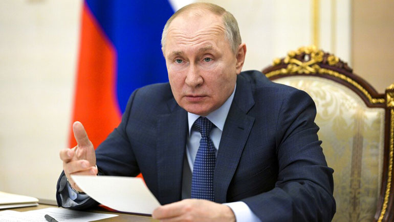 Ρωσία: Ο Πούτιν έλαβε και τη δεύτερη δόση ρωσικού εμβολίου