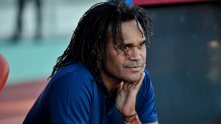 Καρεμπέ: «Δεν μπορώ να πω “όχι” σε δουλειά στην Ισπανία»