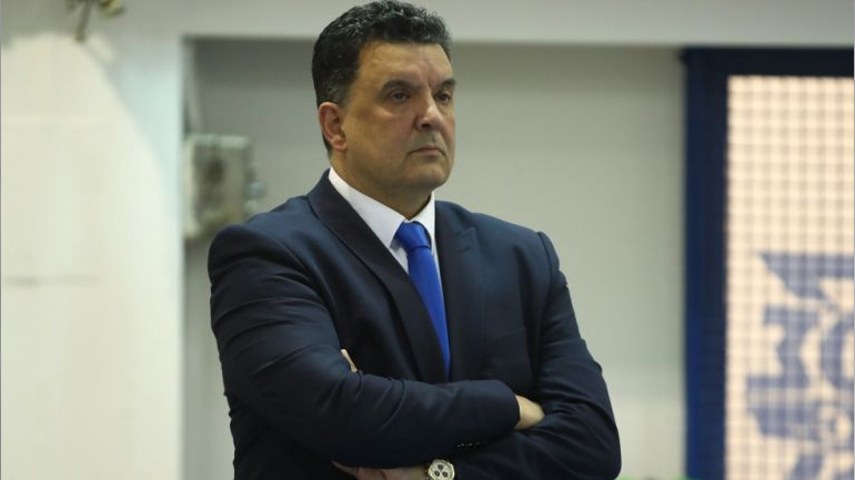 Αναλαμβάνει την ΑΕΚ ο Βαγγέλης Αγγέλου