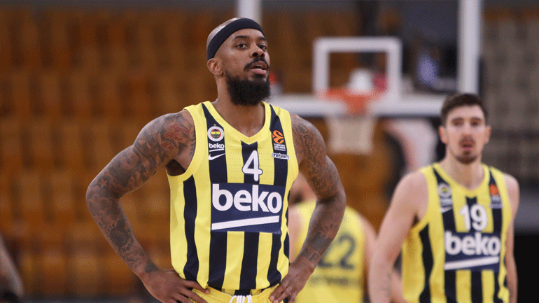 Μπάσκετ: Ο κορωνοϊός «χτύπησε» τη Φενερμπαχτσέ πριν τα πλέι οφ της Euroleague!