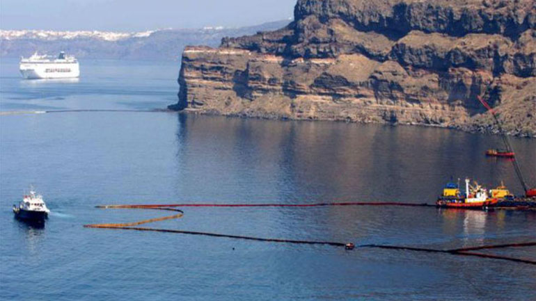 “Sea Diamond – Εγκαταλελειμμένο Τοξικό Απόβλητο επί 14 χρόνια στον βυθό της Σαντορίνης”