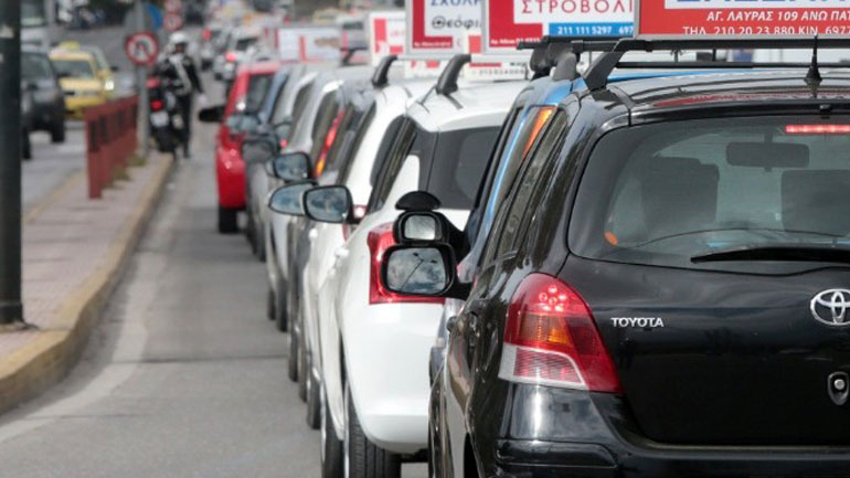 Θεσσαλονίκη: Αυτοκινητοπομπή διαμαρτυρίας εκπαιδευτών σχολών οδηγών