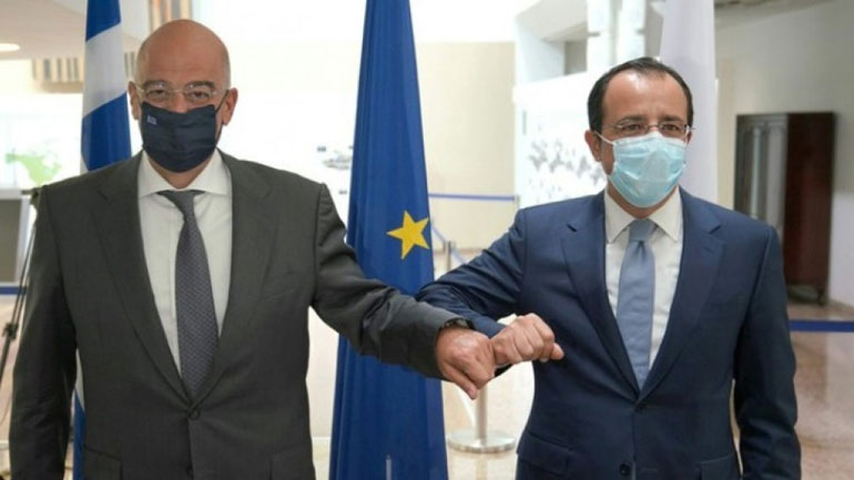 Το Κυπριακό στη συνάντηση Δένδια-Χριστοδουλίδη