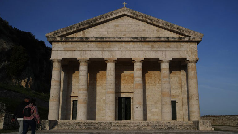 Ολοταχώς για το επίσημο άνοιγμα του ελληνικού τουρισμού την 14η Μαΐου