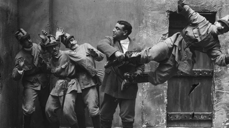 Η ιστορία του Μασίστα