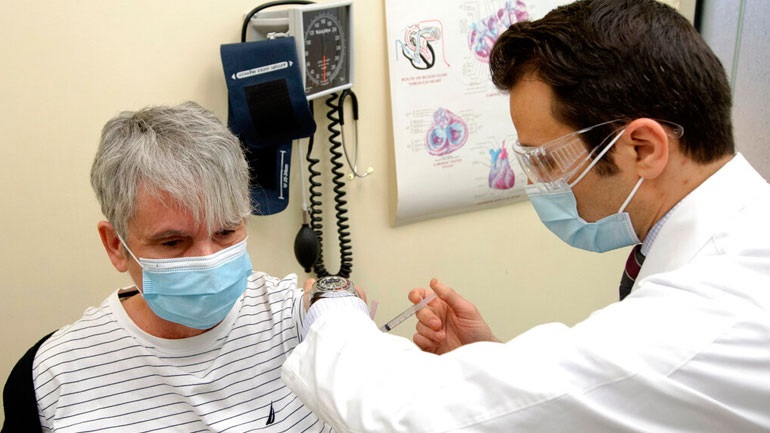 Αυστραλία: Επιταχύνει τον εμβολιασμό των πολιτών άνω των 50 ετών