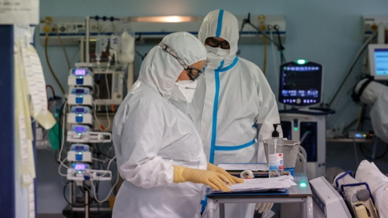 Ιταλία: 390 θάνατοι και 12.074 κρούσματα κορωνοϊού το τελευταίο 24ωρο