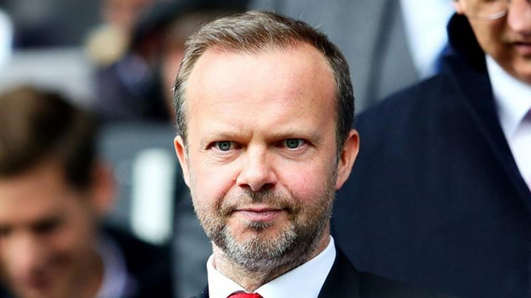 Παραιτούνται Ανιέλι, Πέρεθ και Γούντγουορντ