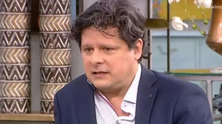 Άγριες Μέλισσες: Οι σκηνοθέτης της σειράς αποκαλύπτει τι θα δούμε στα νέα επεισόδια