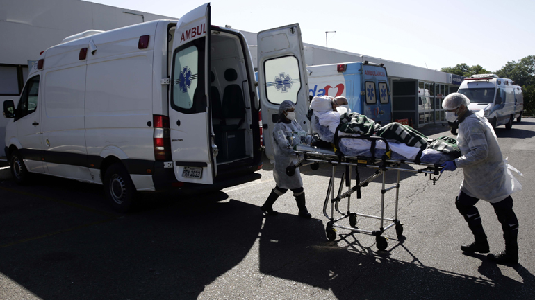 Covid-19: Περισσότεροι από 378.000 οι θάνατοι στη Βραζιλία