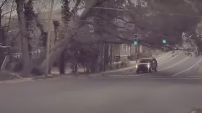 Αν έχεις τύχη διάβαινε