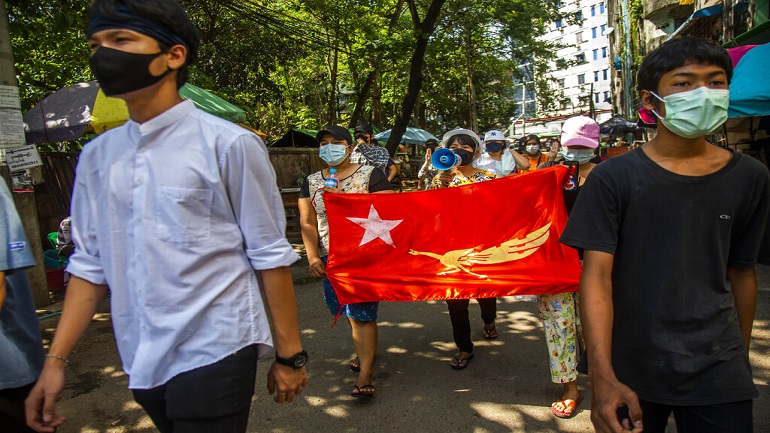 Μιανμάρ: Σχεδόν 250.000 άμαχοι έχουν εκτοπιστεί μετά το πραξικόπημα της 1ης Φεβρουαρίου