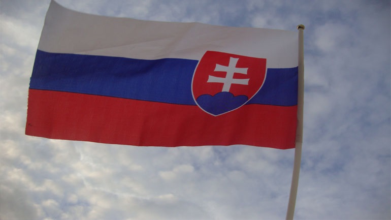 Η Σλοβακία απελαύνει τρεις Ρώσους διπλωμάτες σε ένδειξη αλληλεγγύης με την Τσεχία
