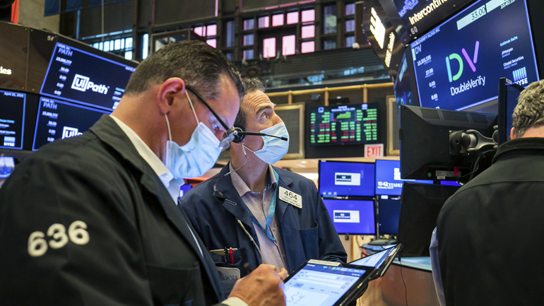 Κλείσιμο με άνοδο στη Wall Street Κλείσιμο με άνοδο στη Wall Street