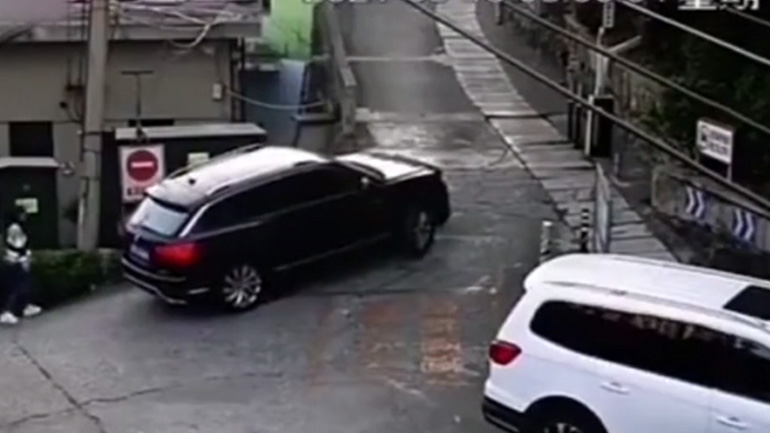 O οδηγός αξίζει ένα βραβείο!