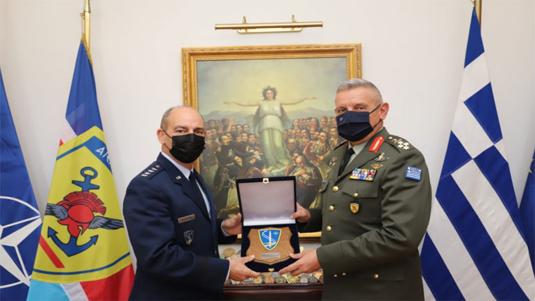Συνάντηση του Αρχηγού ΓΕΕΘΑ με τον Διοικητή των Συμμαχικών Αεροπορικών Δυνάμεων των ΗΠΑ