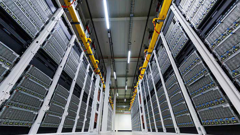 Microsoft: Αναρωτιέστε πώς είναι τα data centers; Τώρα μπορείτε να τα δείτε