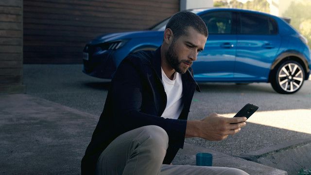 Η Peugeot πρωταγωνιστεί στην αγορά.