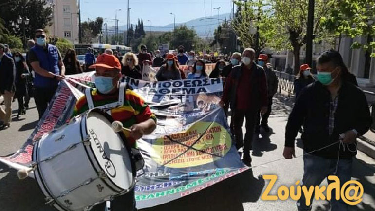 Πορεία της ΠΟΕΔΗΝ προς το Υπουργείο Υγείας