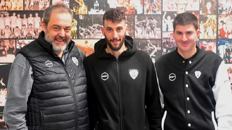 «Έδεσε» Καμπερίδη ο ΠΑΟΚ