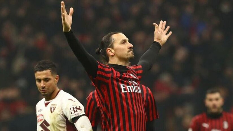 Παραμένει στη Μίλαν ο Ιμπραΐμοβιτς