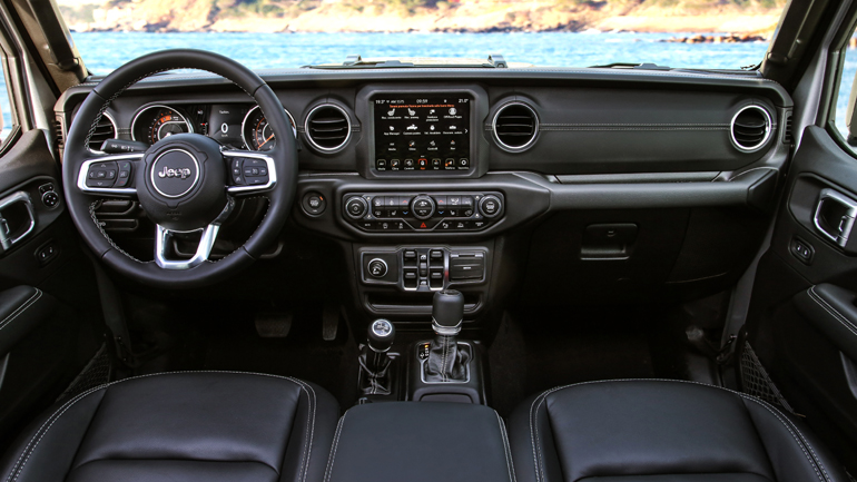 Μοντέρνα, πρακτική και άκρως ποιοτική η καμπίνα.