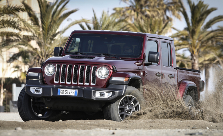 Μπορεί να περάσει οποιοδήποτε εμπόδιο και να κινηθεί παντού.