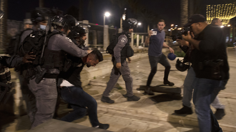 Νέες συμπλοκές στην Ιερουσαλήμ – Ο Νετανιάχου ζητεί ηρεμία