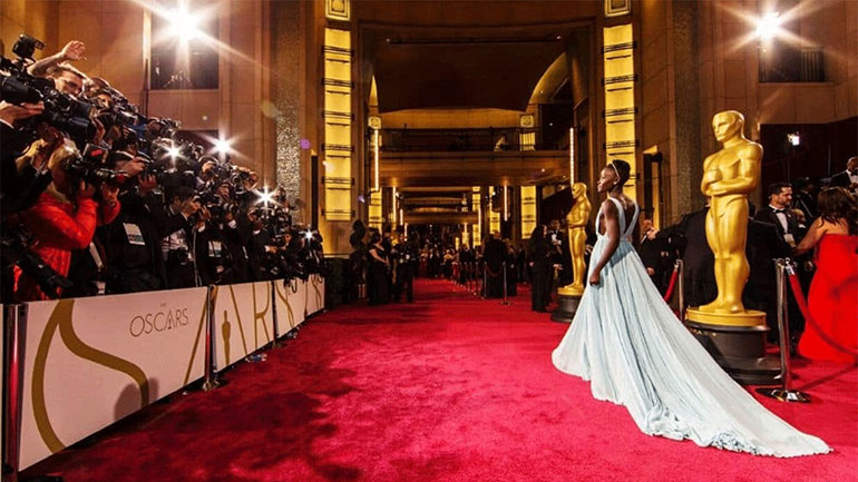 Όλες οι λεπτομέρειες για το gift bag που θα πάρουν οι φετινοί υποψήφιοι των Oscar Όλες οι λεπτομέρειες για το gift bag που θα πάρουν οι φετινοί υποψήφιοι των Oscar