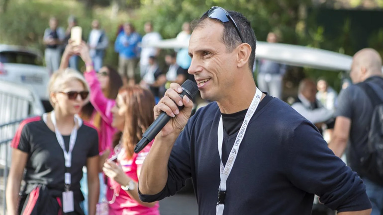 O μαραθωνοδρόμος Νίκος Πολιάς σε προσκαλεί στο Wings For Life World Run!