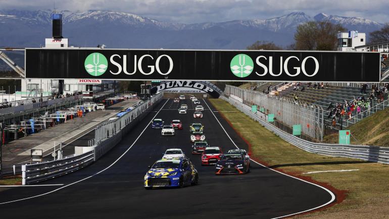 Άμεσα στους αγώνες δοκιμάζει η Toyota τον καινούριο κινητήρα της.