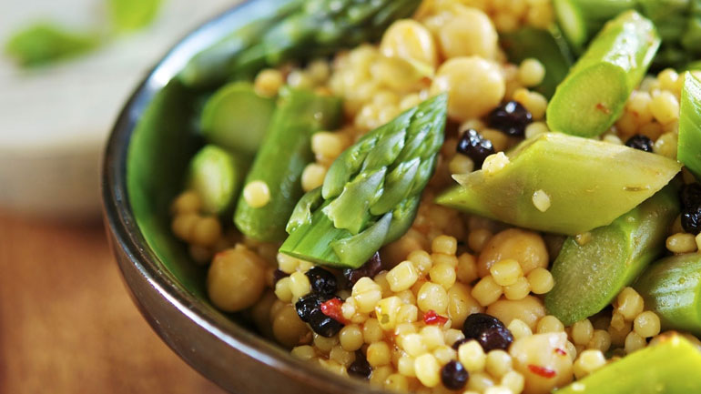 Νηστεία: Τι πρέπει να προσέχουμε για να μην πάρουμε κιλά