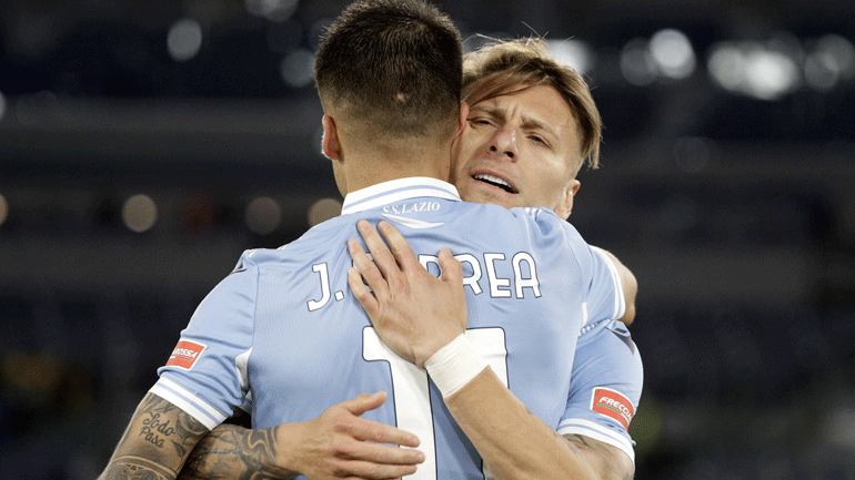 Ιταλία: Ηχηρό χαστούκι της Λάτσιο στη Μίλαν – Τη νίκησε 3-0 και μπήκε εκ νέου στο κόλπο για την 4η θέση