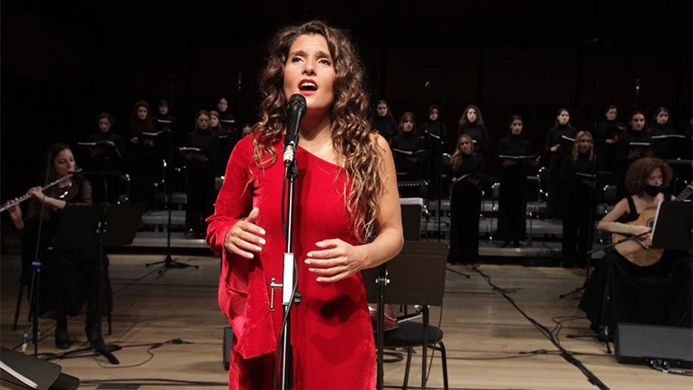 Ο Επιτάφιος και ο Διόνυσος του Μίκη Θεοδωράκη τη Μ. Παρασκευή στη δημόσια τηλεόραση