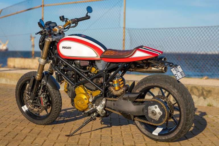 Η δουλειά που έχει γίνει είναι... εργοστασιακή!