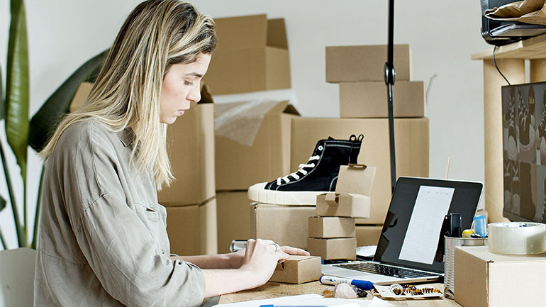 Οι ψηφιακές λύσεις βοήθησαν τις μικρομεσαίες επιχειρήσεις μέσα στην πανδημία