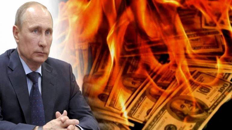 O Πούτιν “τελειώνει” με το δολάριο – Στροφή στο ευρώ