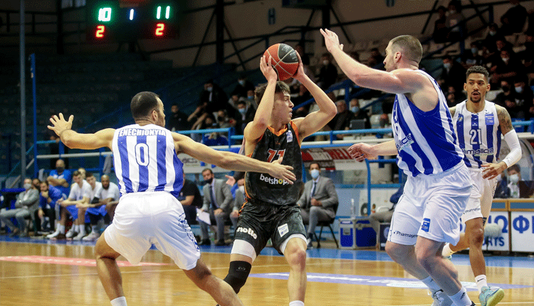 Πέρασε από το Ιβανώφειο ο Προμηθέας, 90-85 τον Ηρακλή