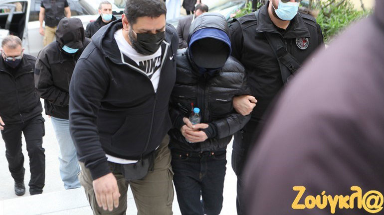 ΕΛ.ΑΣ: Σκηνοθετημένες οι επιθέσεις στο σπίτι του Φουρθιώτη – Το τηλεφώνημα αγνώστου στις Αρχές