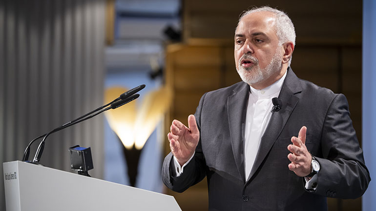 Ο ΥΠΕΞ του Ιράν τάσσεται υπέρ μιας «έξυπνης προσαρμογής» του στρατιωτικού και διπλωματικού τομέα