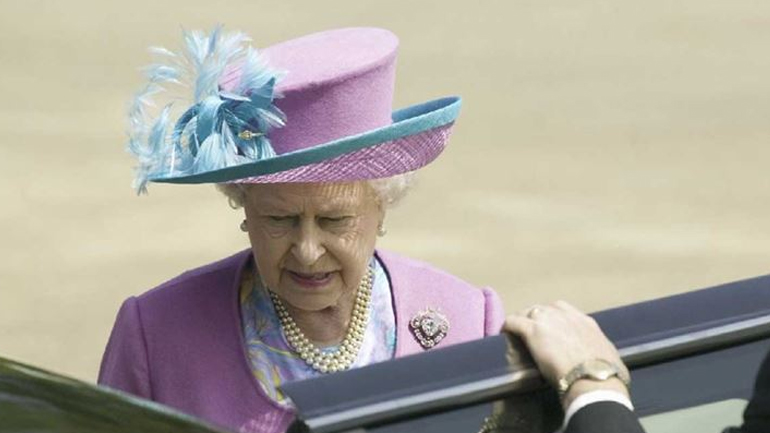 Βασίλισσα Ελισάβετ: Η πρώτη της επίσημη εμφάνιση μετά τον θάνατο του πρίγκιπα Φιλίππου