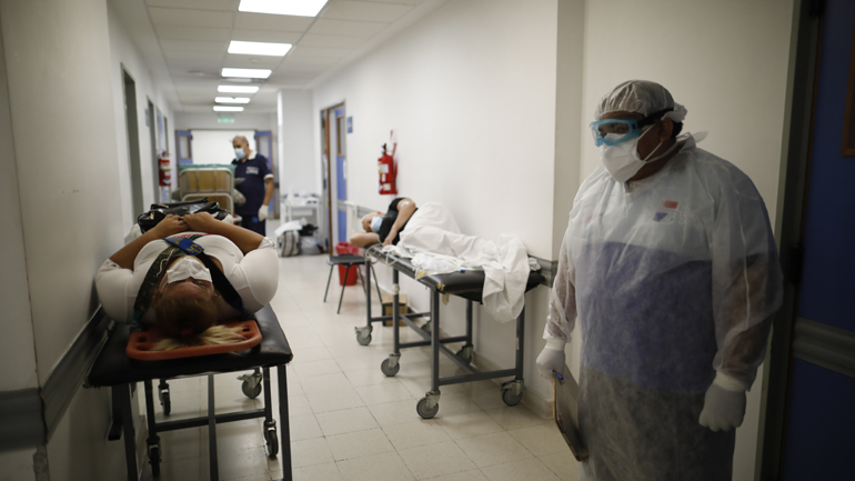 Covid-19: Πλησιάζουν τους 63.000 οι νεκροί στην Αργεντινή