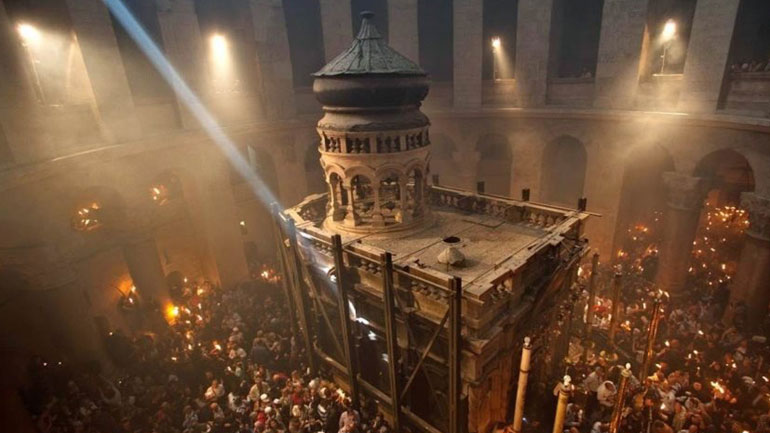 Ελληνική Λύση: Παρουσιάζουν ως θρίαμβο τον υποβιβασμό και του Αγίου Φωτός