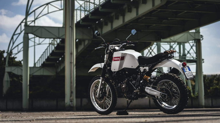 Καταπληκτική αισθητική από τη δεκαετία του 1970-1980.