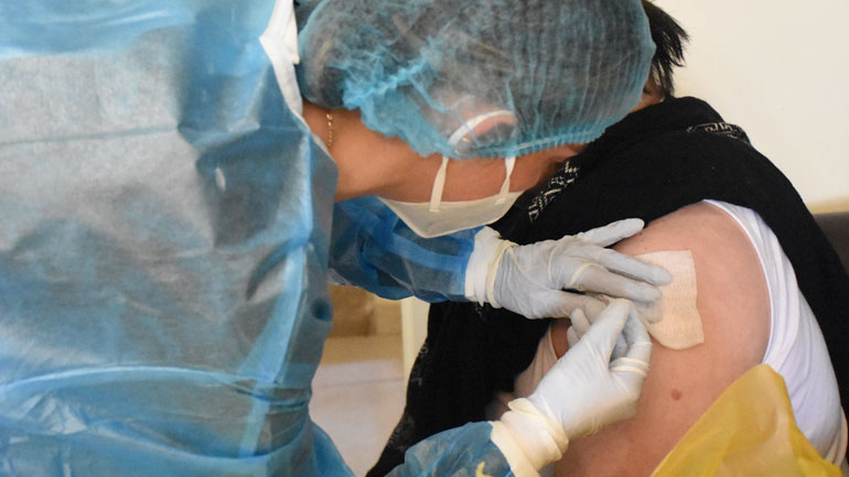 Γεραπετρίτης: Από 15 Μαΐου ο εμβολιασμός στο σπίτι με Johnson & Johnson για τους κατάκοιτους